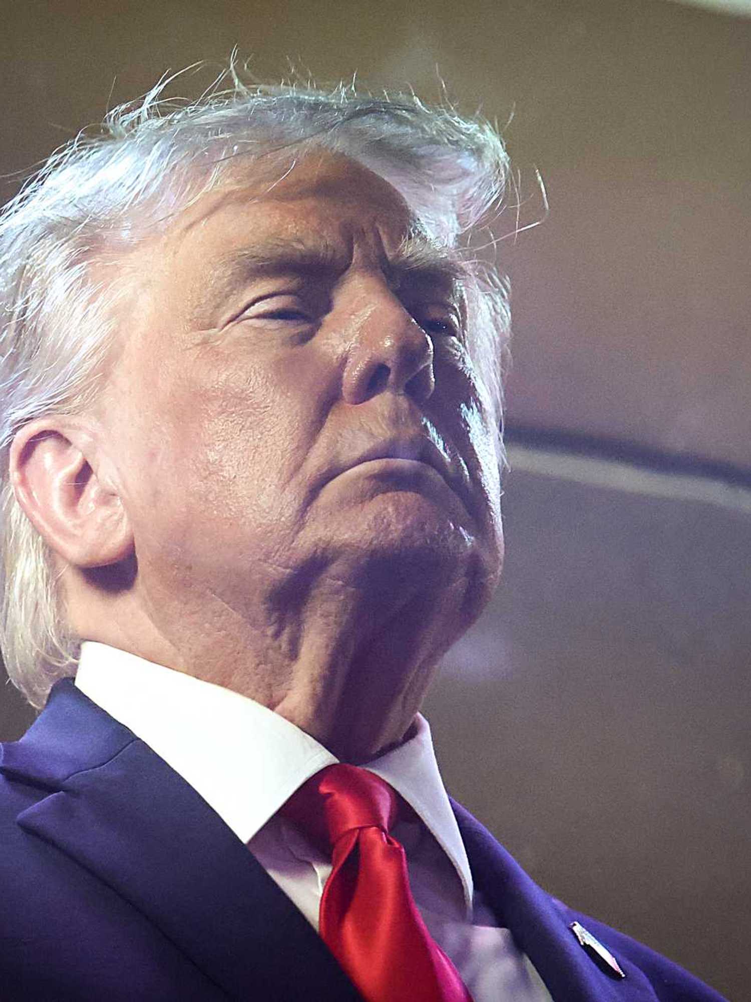 Trump calls the NBA a 'little left wing' after being booed at Knicks game