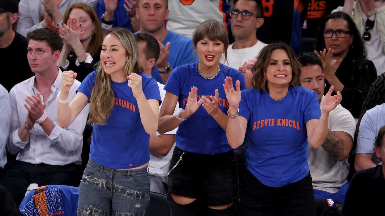 The story behind Taylor Swift and HAIM’s Knicks shirts makes them even more iconic
