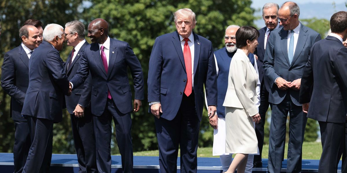 'Confused' Donald Trump appears to wander off in wrong direction at G7 summit