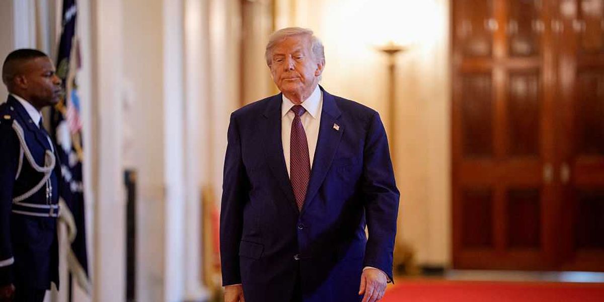 Donald Trump confronted with his own 2020 quote on Iran in awkward moment