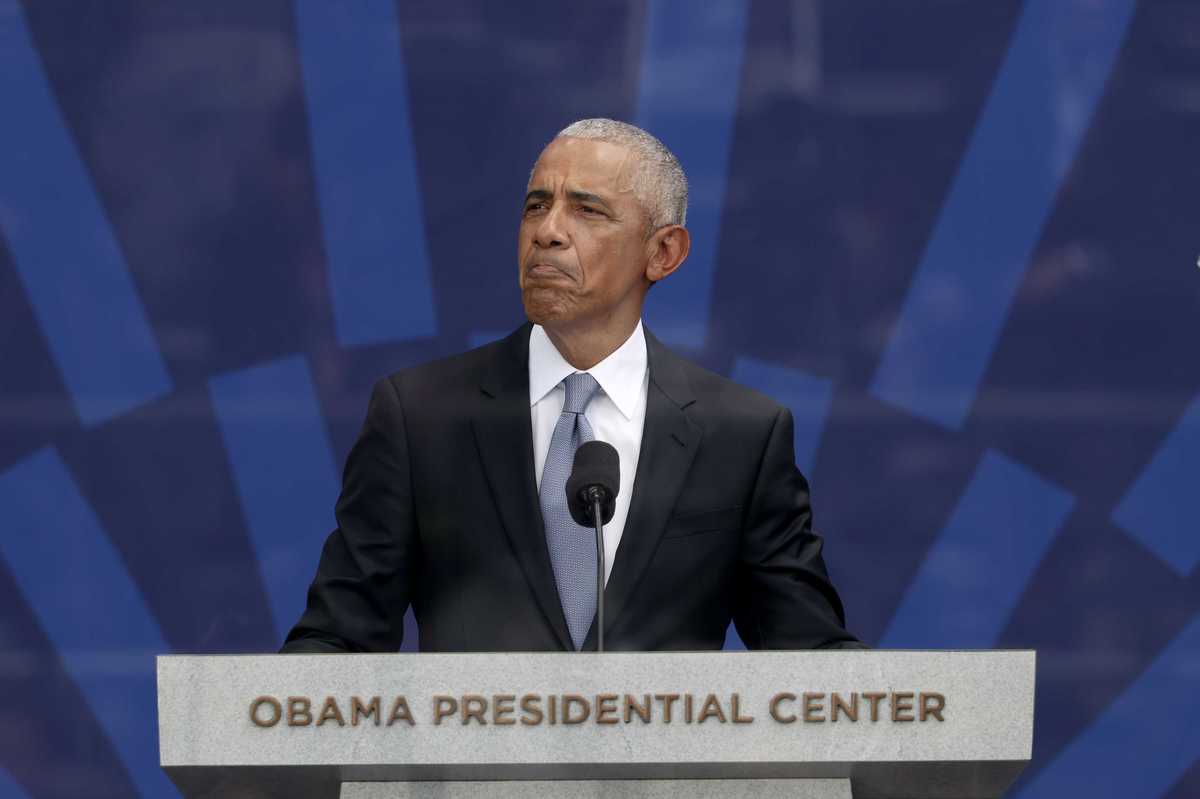 'I obviously have a room in his head': Obama speaks on Trump constantly bringing him up