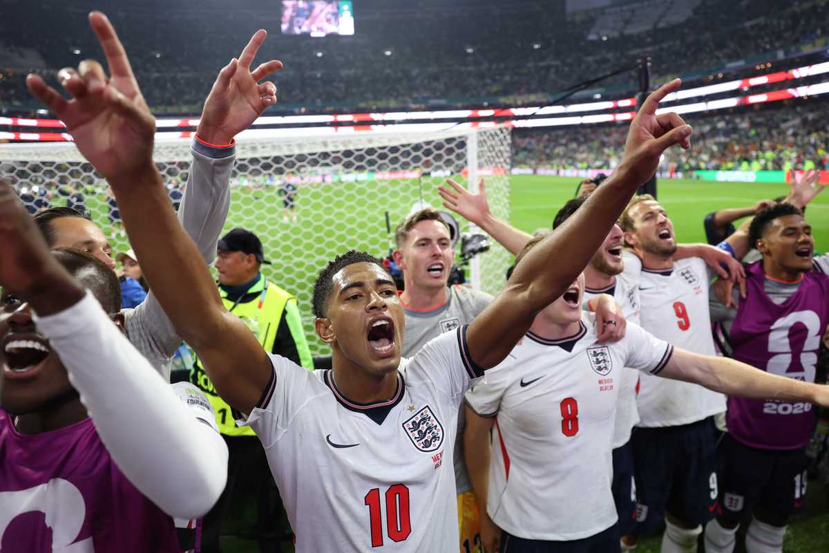 Who will England play in their World Cup quarter-finals match?