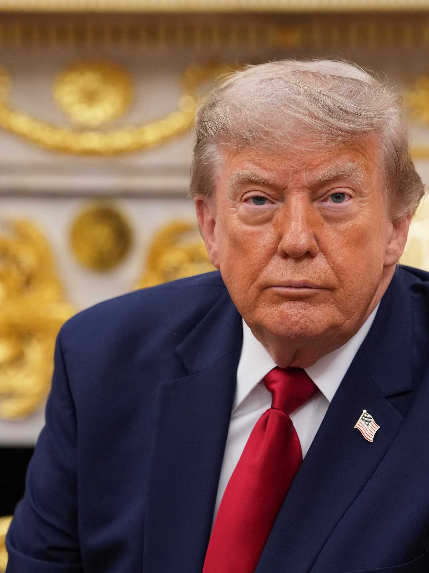 Trump critics think this private plane comment just gave the Democrats a new election slogan