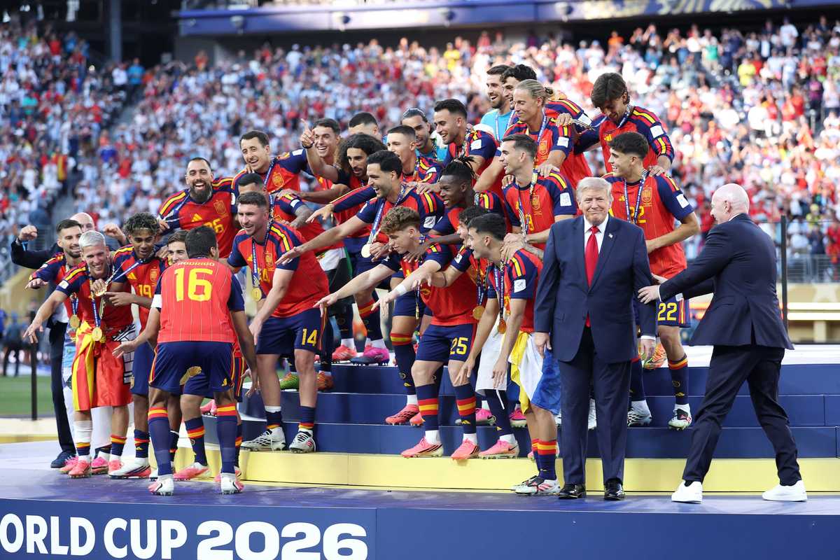 'Embarrassing': Reaction as Trump lingers on stage with Spanish team for World Cup trophy ceremony