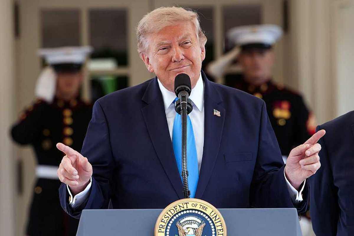 Trump repeats the same word 11 times in 5 seconds during bizarre war briefing