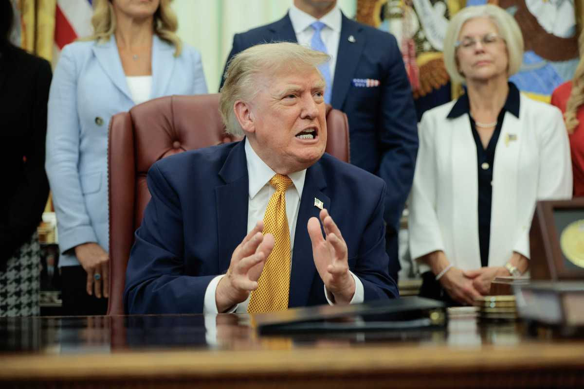 Trump is still trying to claim the Reflecting Pool was vandalised