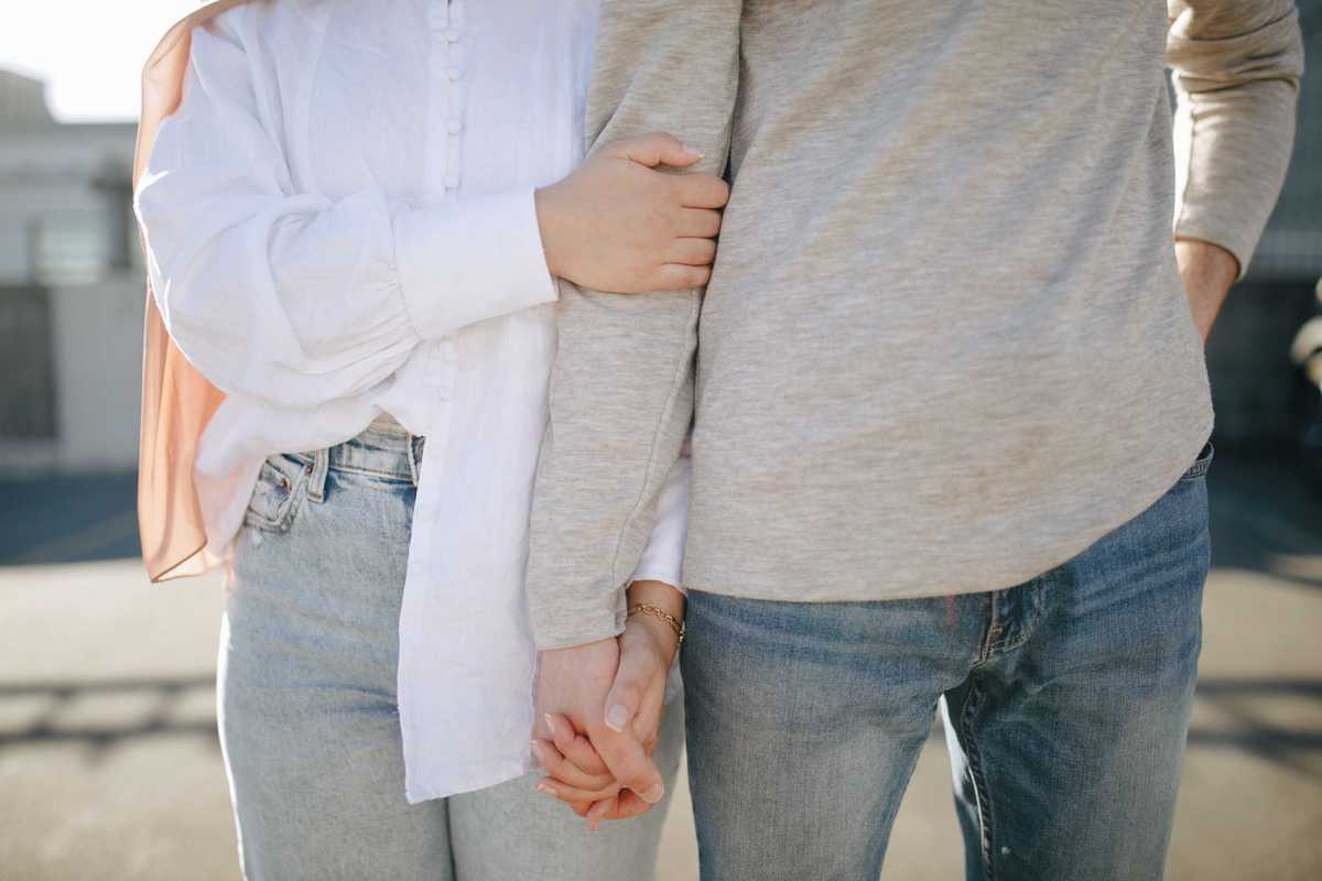 Experts are begging couples to stop following this TikTok-trending relationship rule