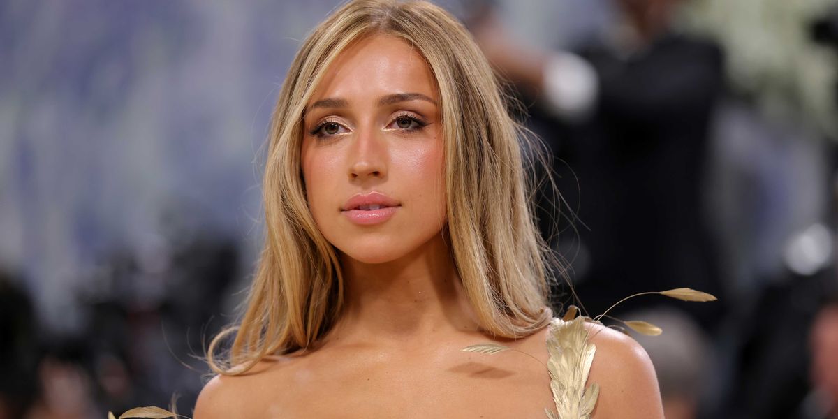 Is Tate McRae secretly launching a beauty brand? This is why fans think so
