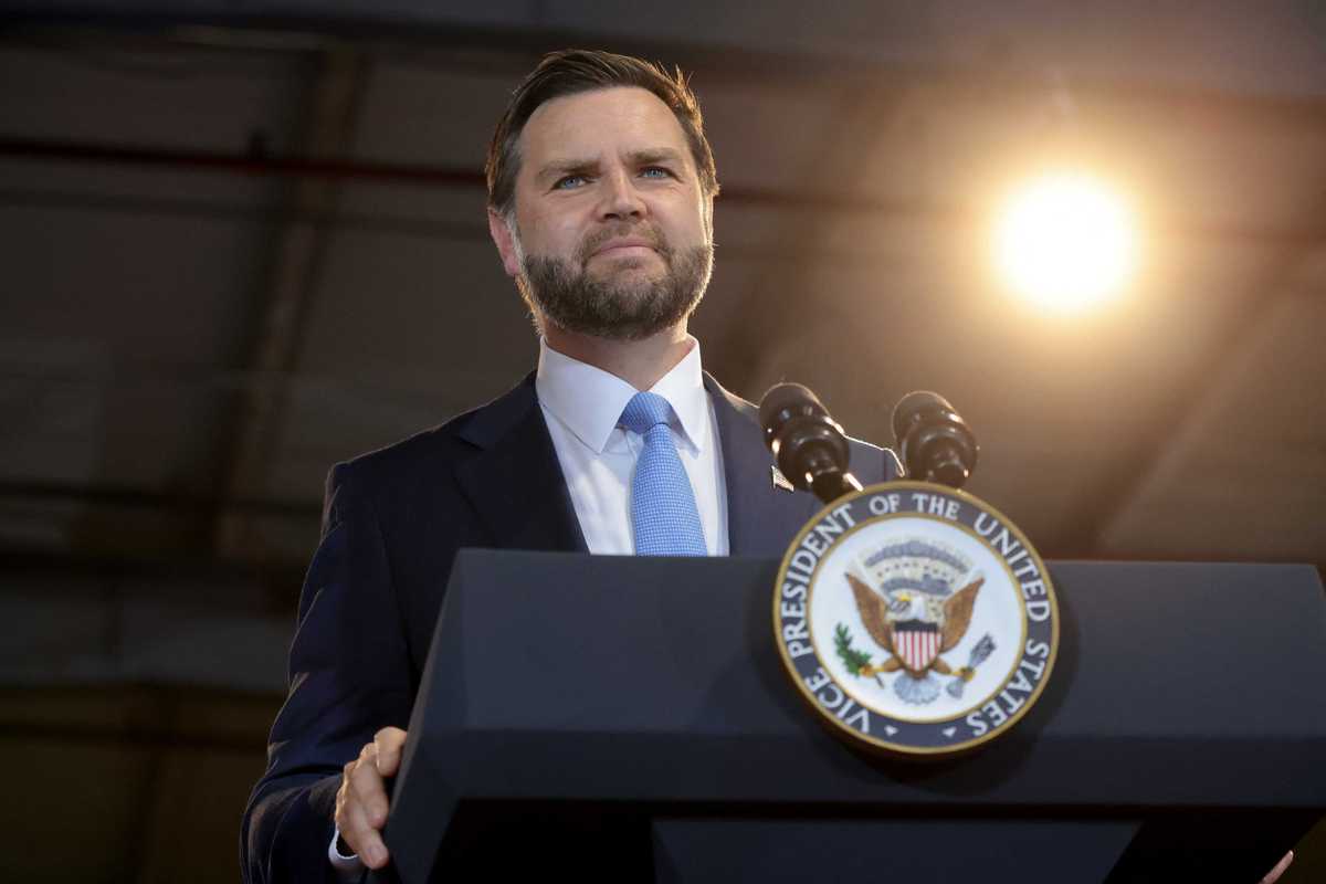 JD Vance 'accidentally' called Canada a 'state' amid trade dispute