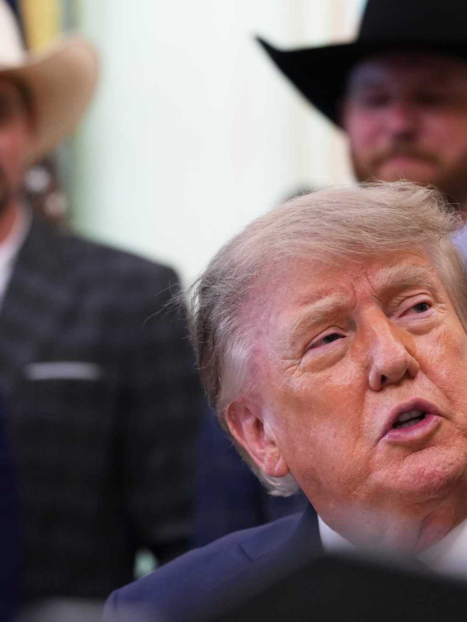 Donald Trump declared the Moon as US territory – yes, really