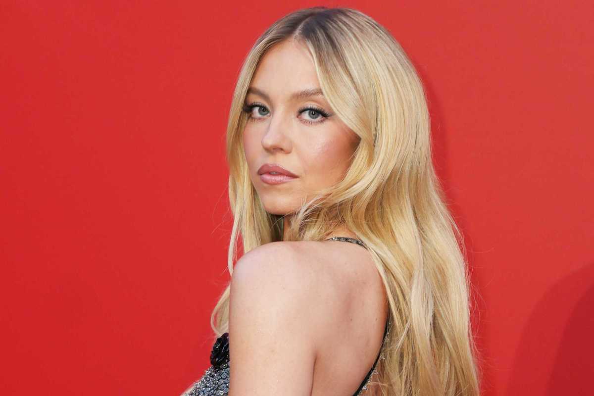 Sydney Sweeney faces backlash over starring nude in sports trading app advert
