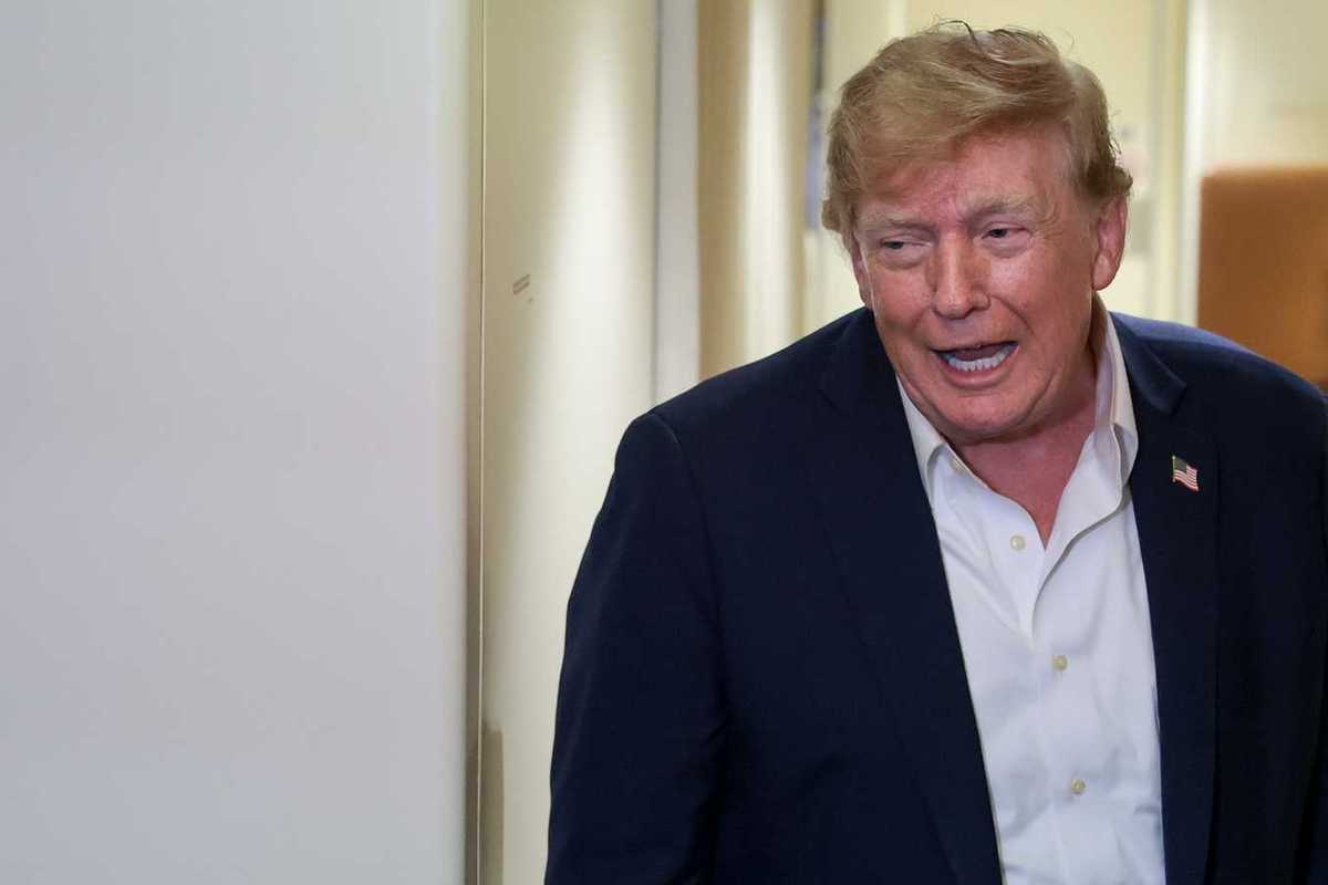 'They are calling constantly': Trump's tired Iran claim is boring everyone