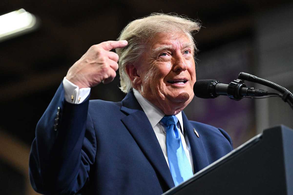 Trump is 'threatening voters' over midterm election results again