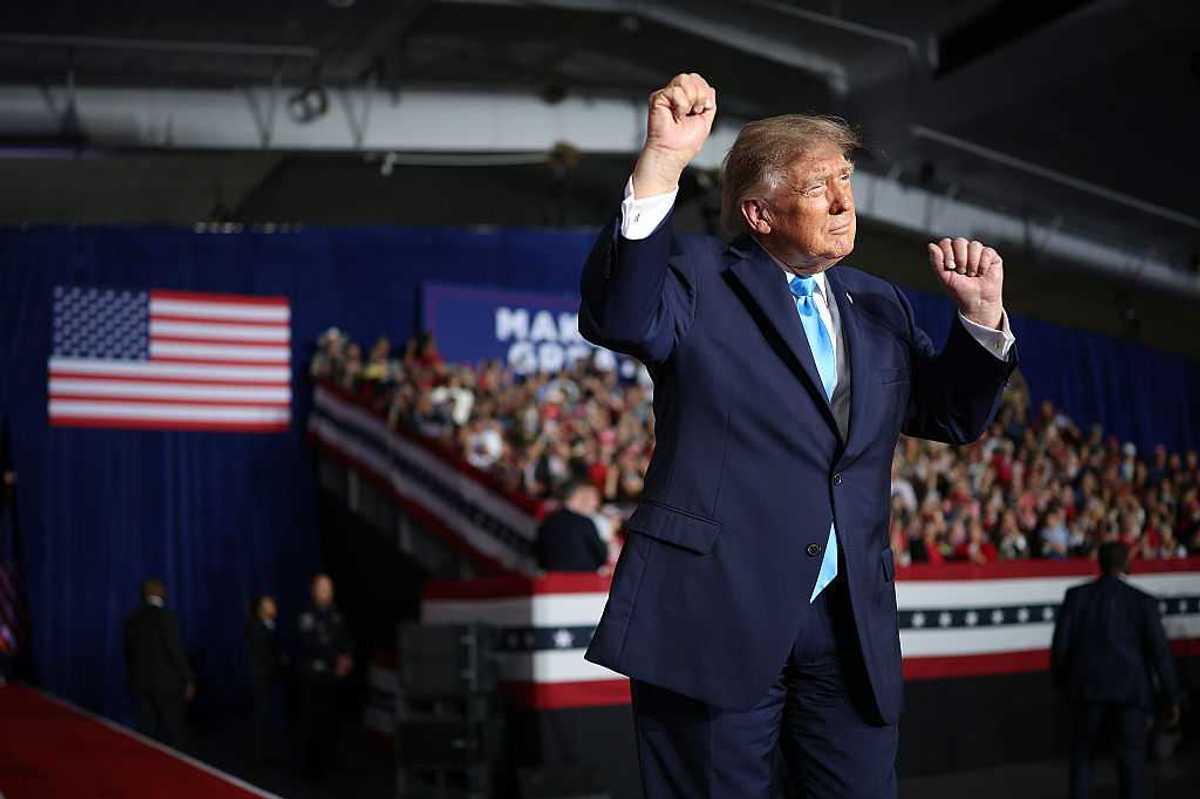 Trump claims people tell him he’s a better president than Lincoln and Washington