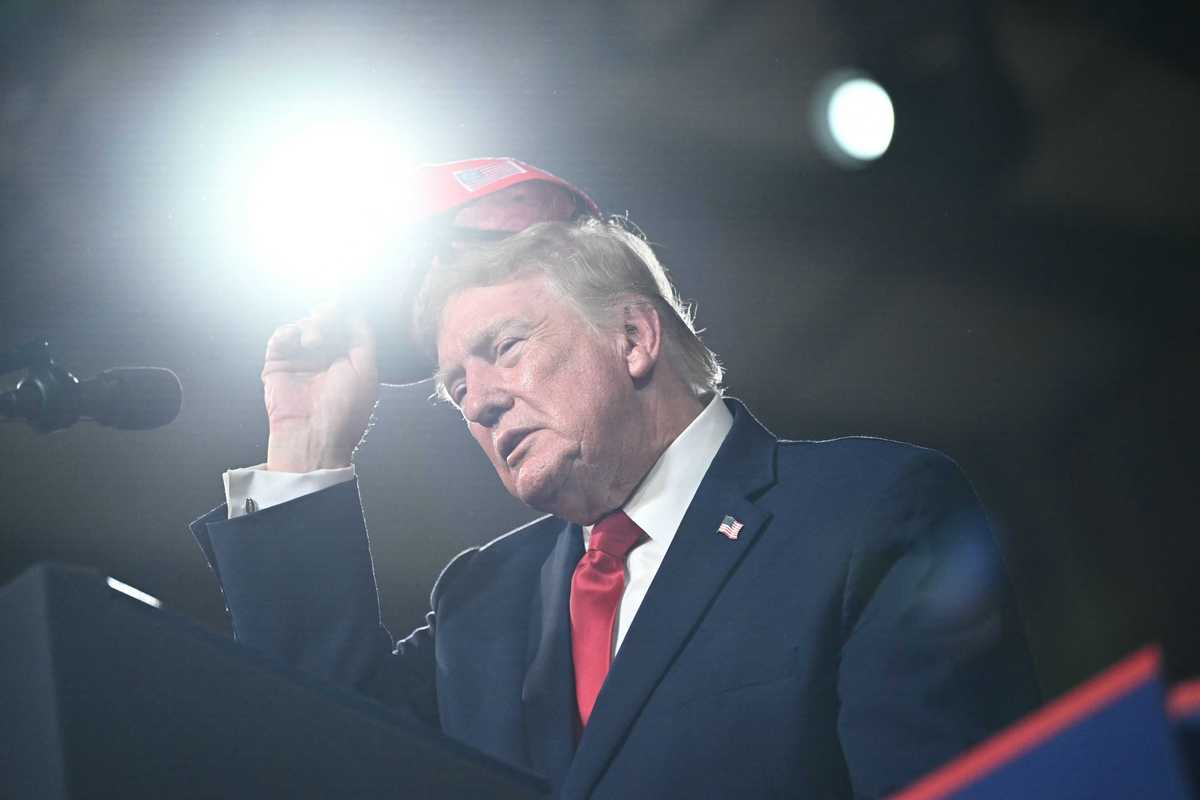 Trump baffles with the claim he doesn't go around calling people 'names'