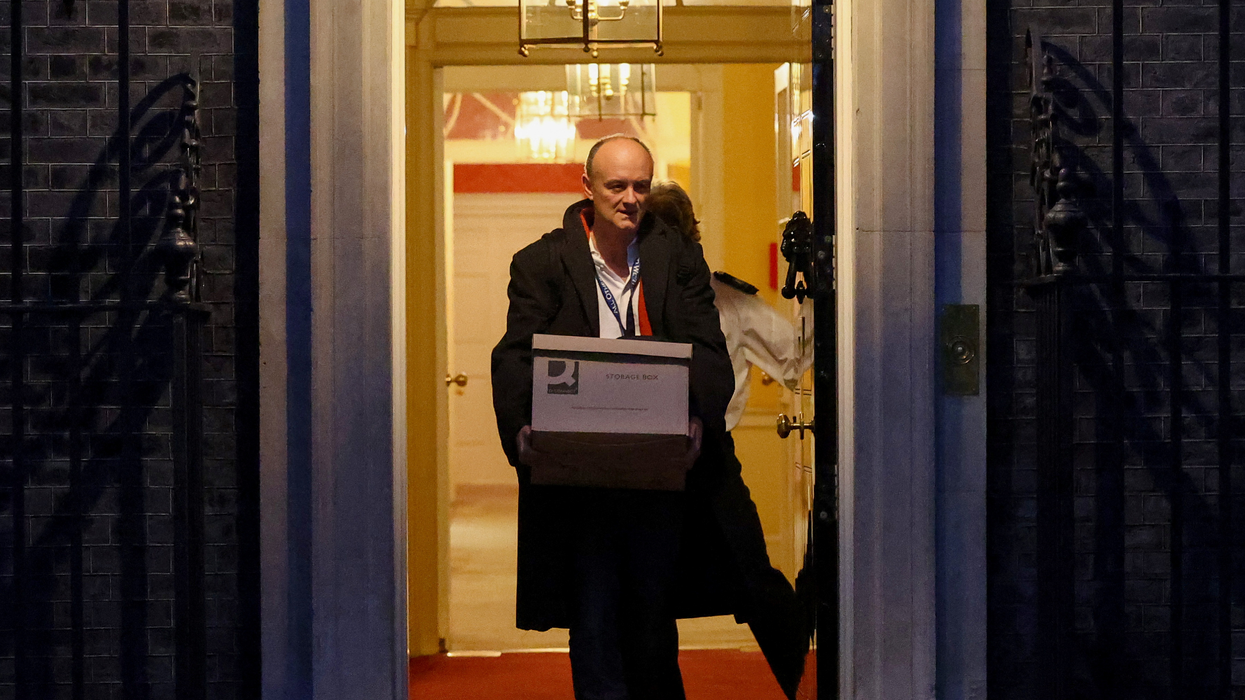 How the internet reacted to Dominic Cummings leaving Downing Street with a box of belongings