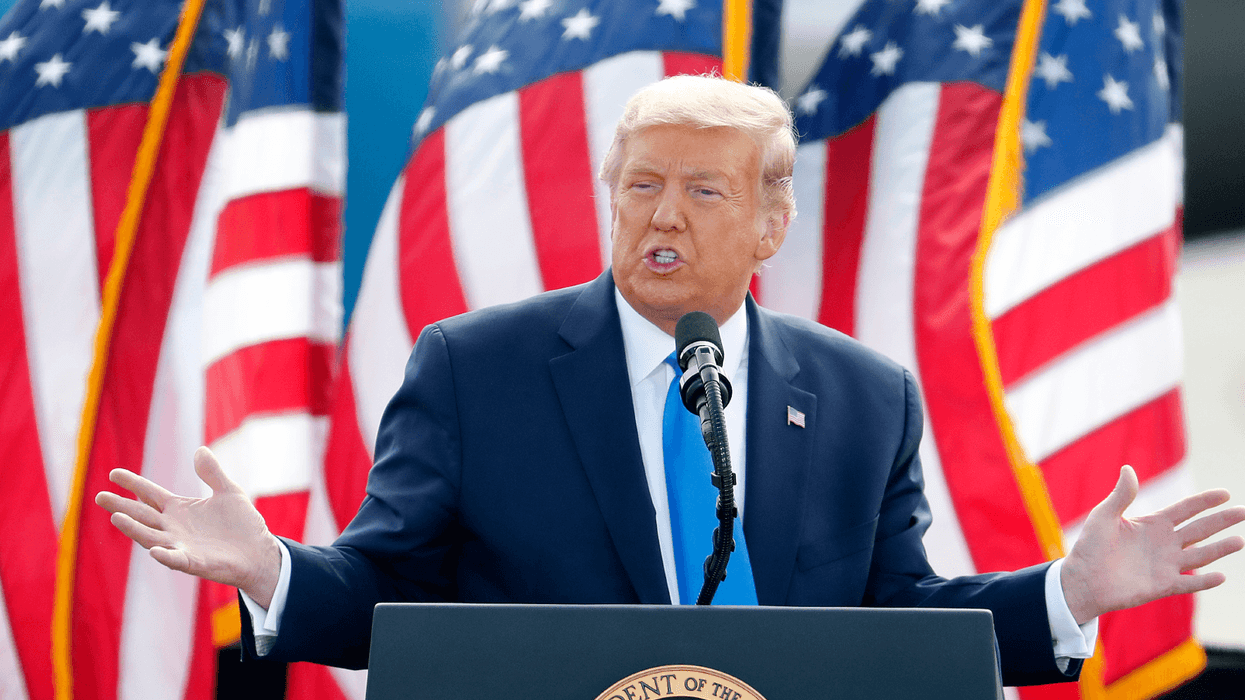 27 of the strangest things that Trump did and said at his latest rally