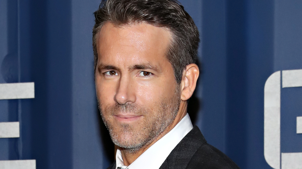 Ryan Reynolds says he'll always make fun himself for starring in this 'failure' movie