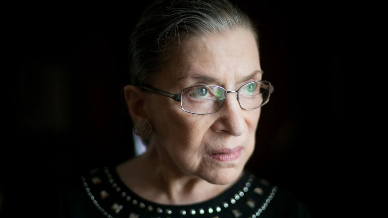 34 of the most beautiful and powerful tributes to Ruth Bader Ginsburg