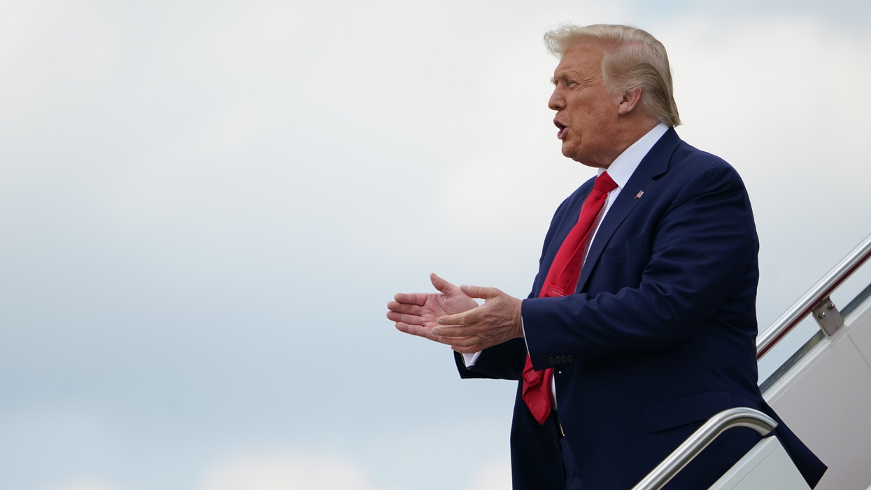 Trump just used emojis for the first time and people are seriously disturbed