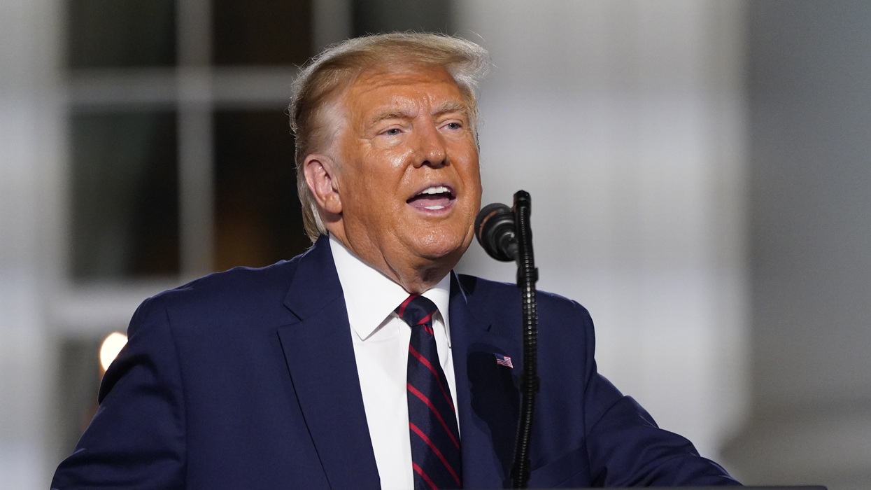 11 of the funniest reactions to Trump's ridiculously long and very boring acceptance speech