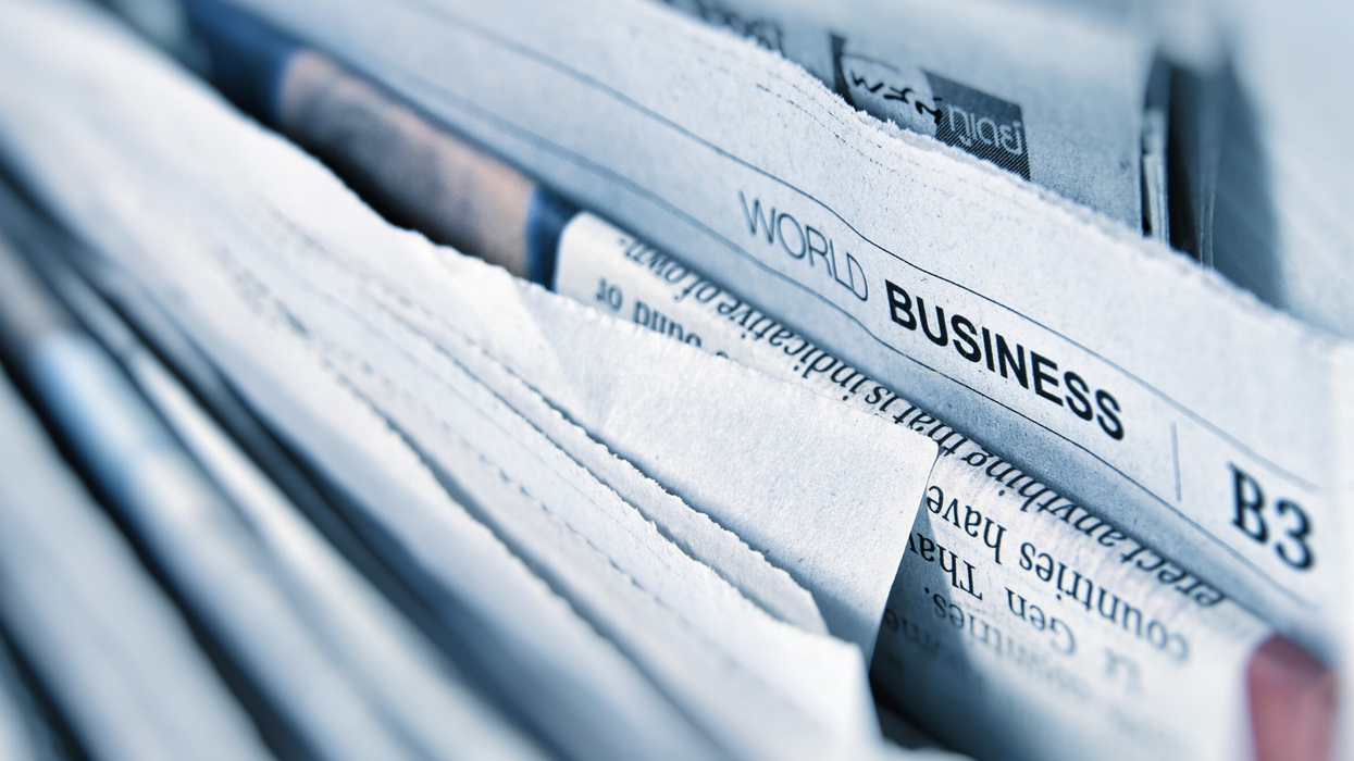 Tennessee newspaper apologises for running 'indefensible' advert claiming 'Islam' will launch a nuclear attack