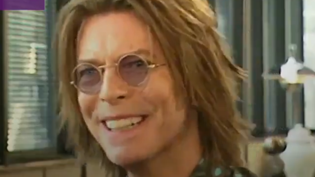This David Bowie clip from 1999 eerily predicted how we use the internet today