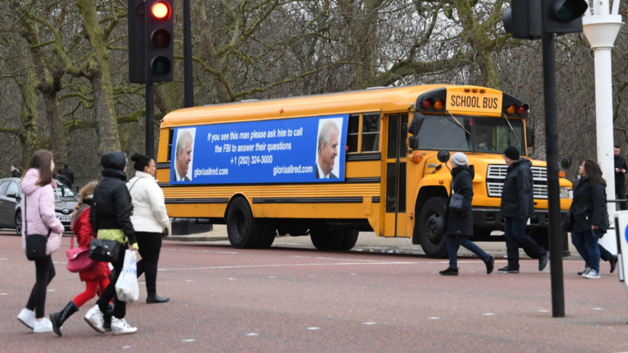 A bus is driving around Buckingham Palace asking Prince Andrew to call the FBI about Jeffrey Epstein