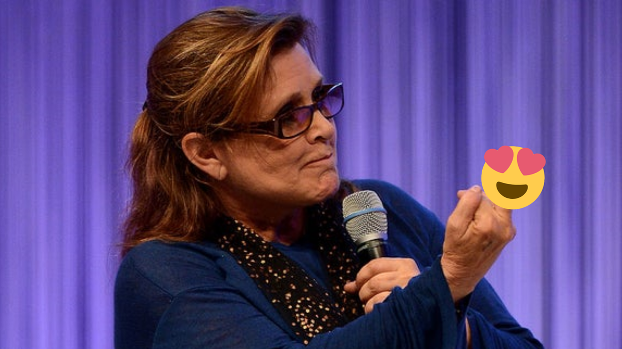 Just 25 photos of Carrie Fisher giving the finger