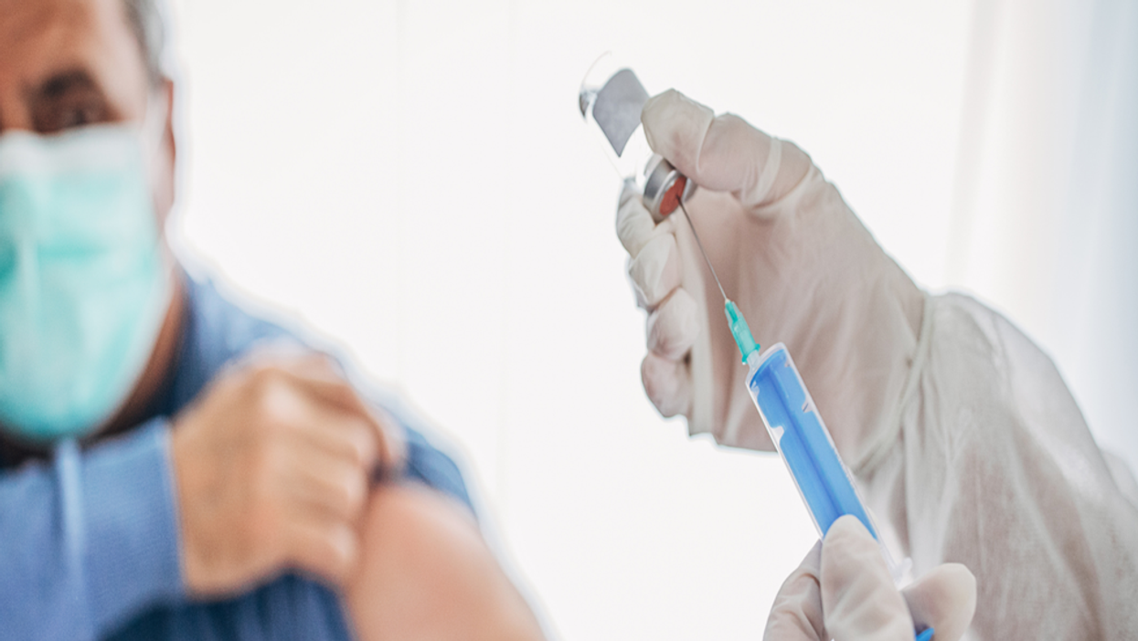 People are trolling anti-vaxxers with this hilarious new meme