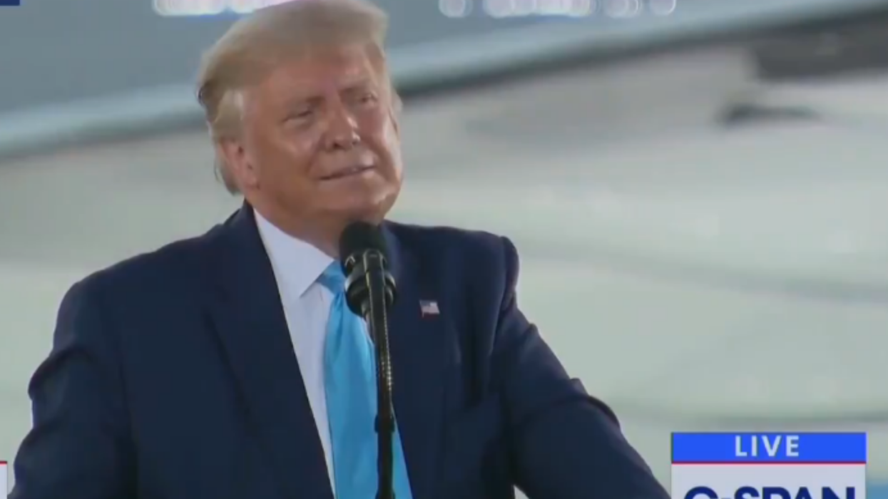 Trump ridiculed with hilarious montage mocking his strangest obsession