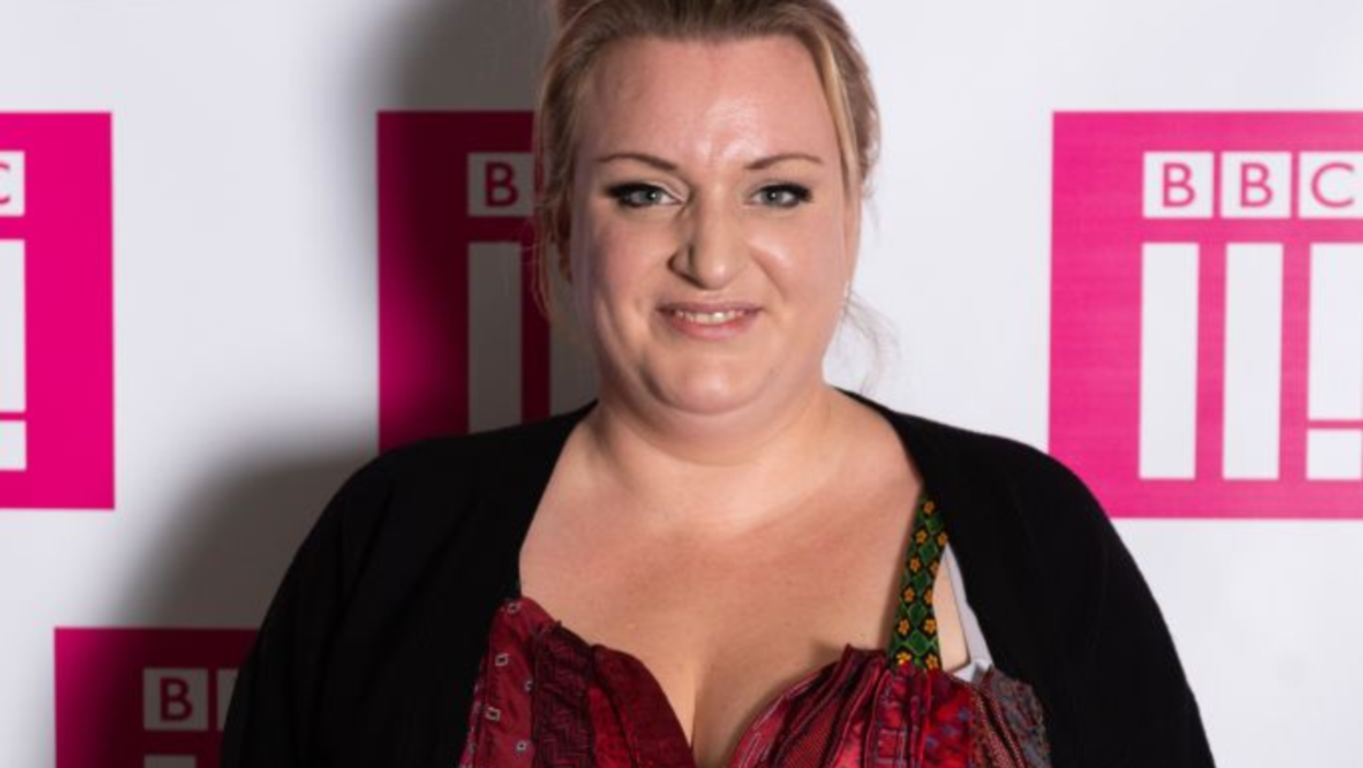 Daisy May Cooper hilariously trolls publisher by asking to stay in a hotel ‘haunted by a dog’