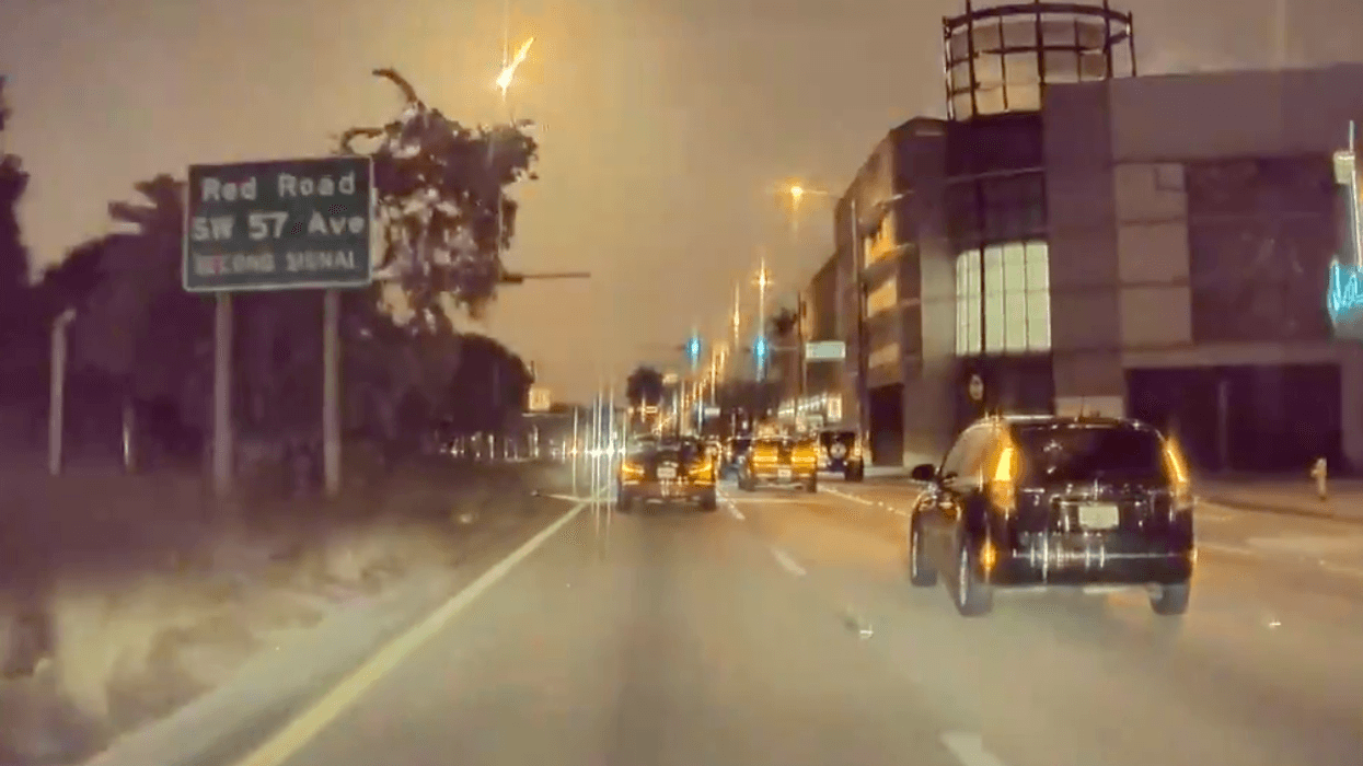 ‘Fireball’ lights up skies above Miami | indy100