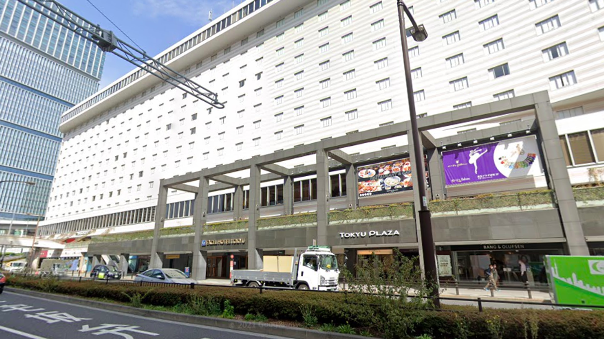 Tokyo hotel criticised for ‘Japanese only’ signs on elevators