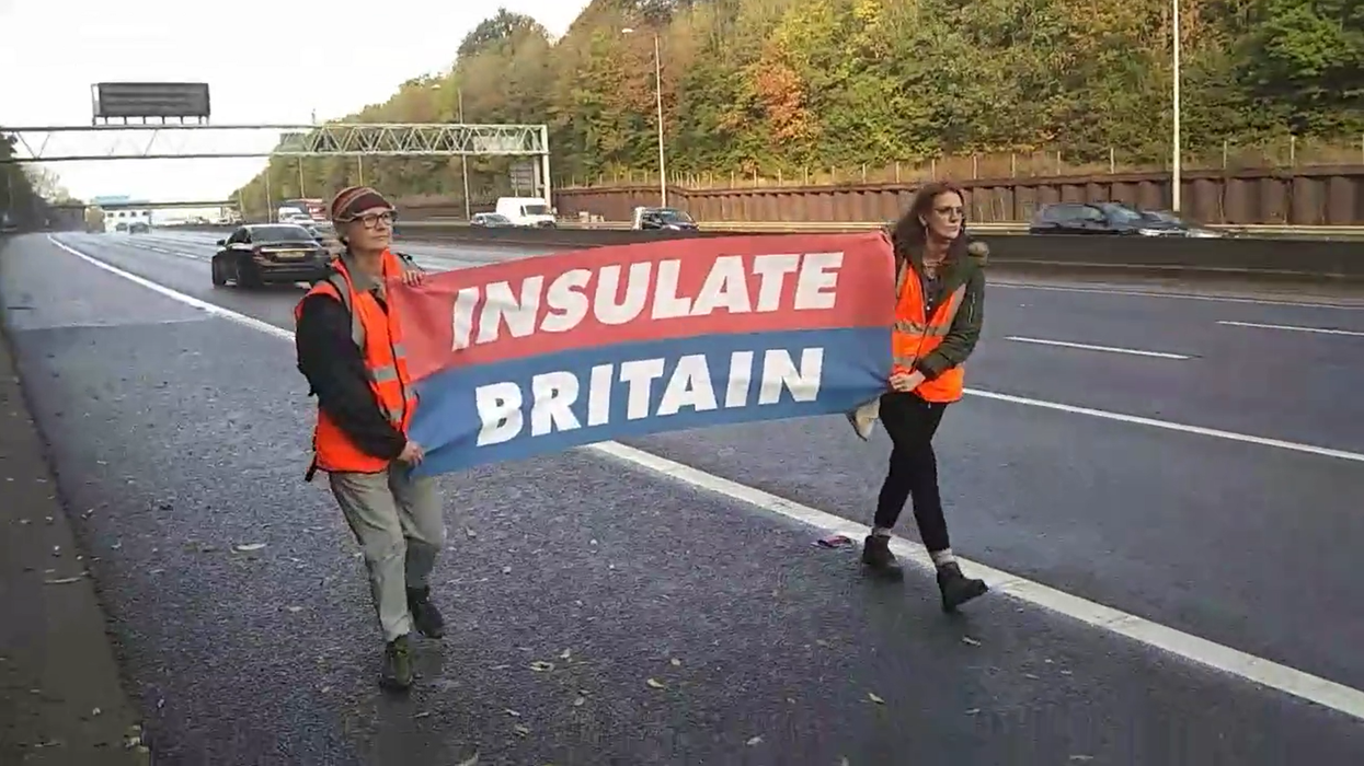 Insulate Britain vows to continue protests until Johnson makes ‘meaningful statement’ as they again storm M25
