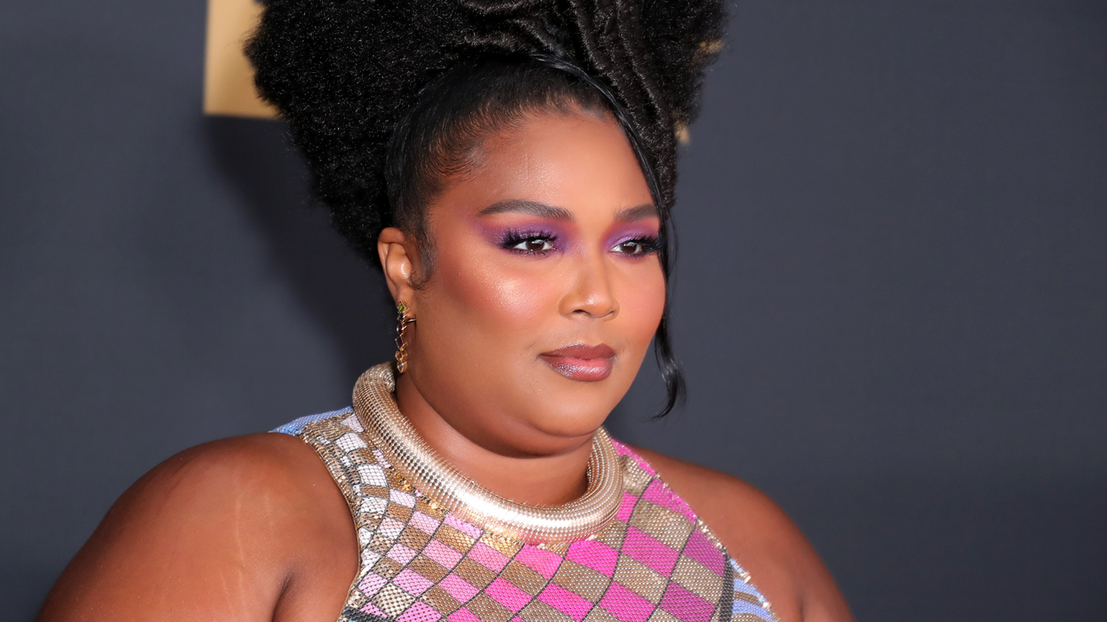 Lizzo labelled 'an inspiration' for bold political statement with awards ceremony dress