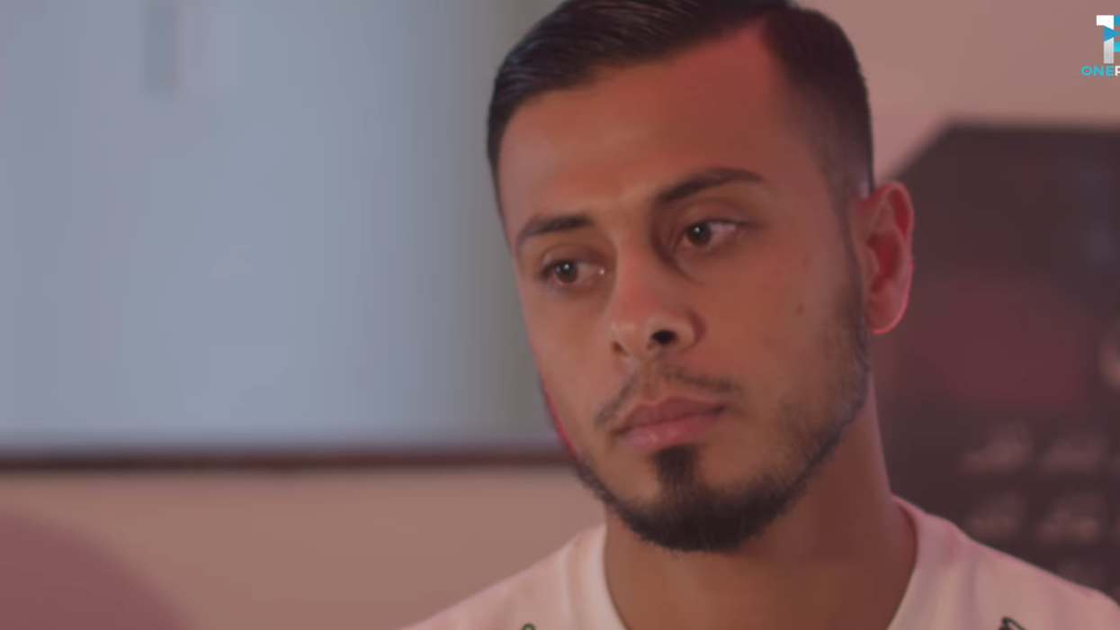 A Muslim millionaire who gave all his money to charity has passed away from cancer