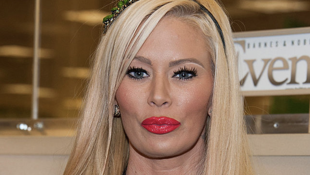 Jenna Jameson cannot walk after being diagnosed with Guillain-Barré syndrome