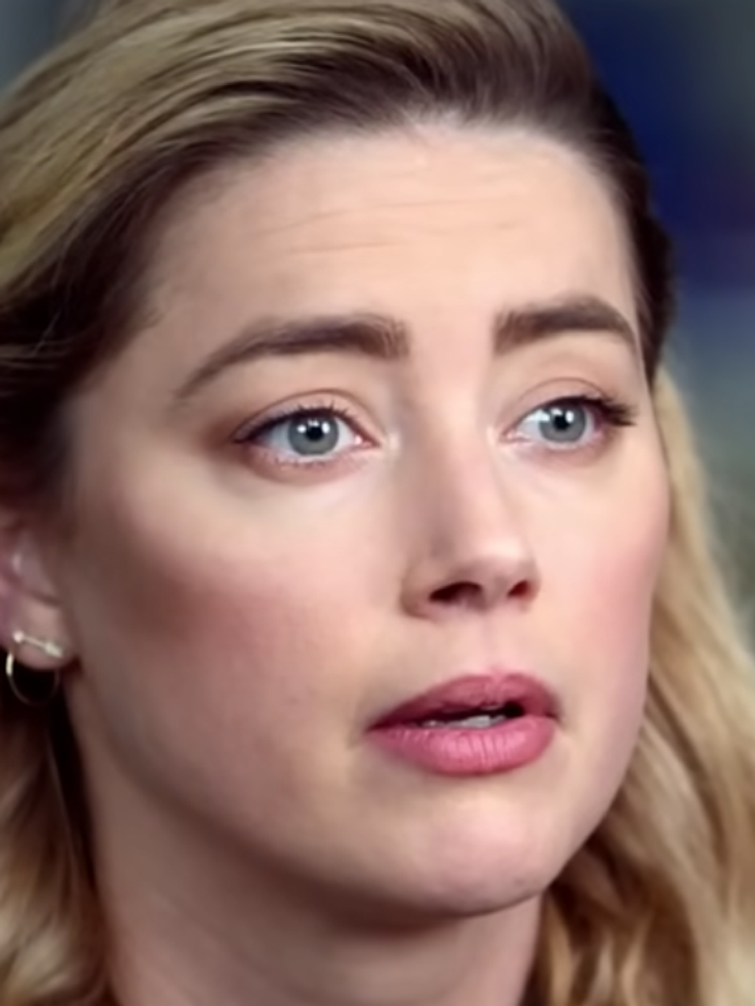 Amber Heard's interview 'raises doubts about the legitimacy of her words', says body language expert