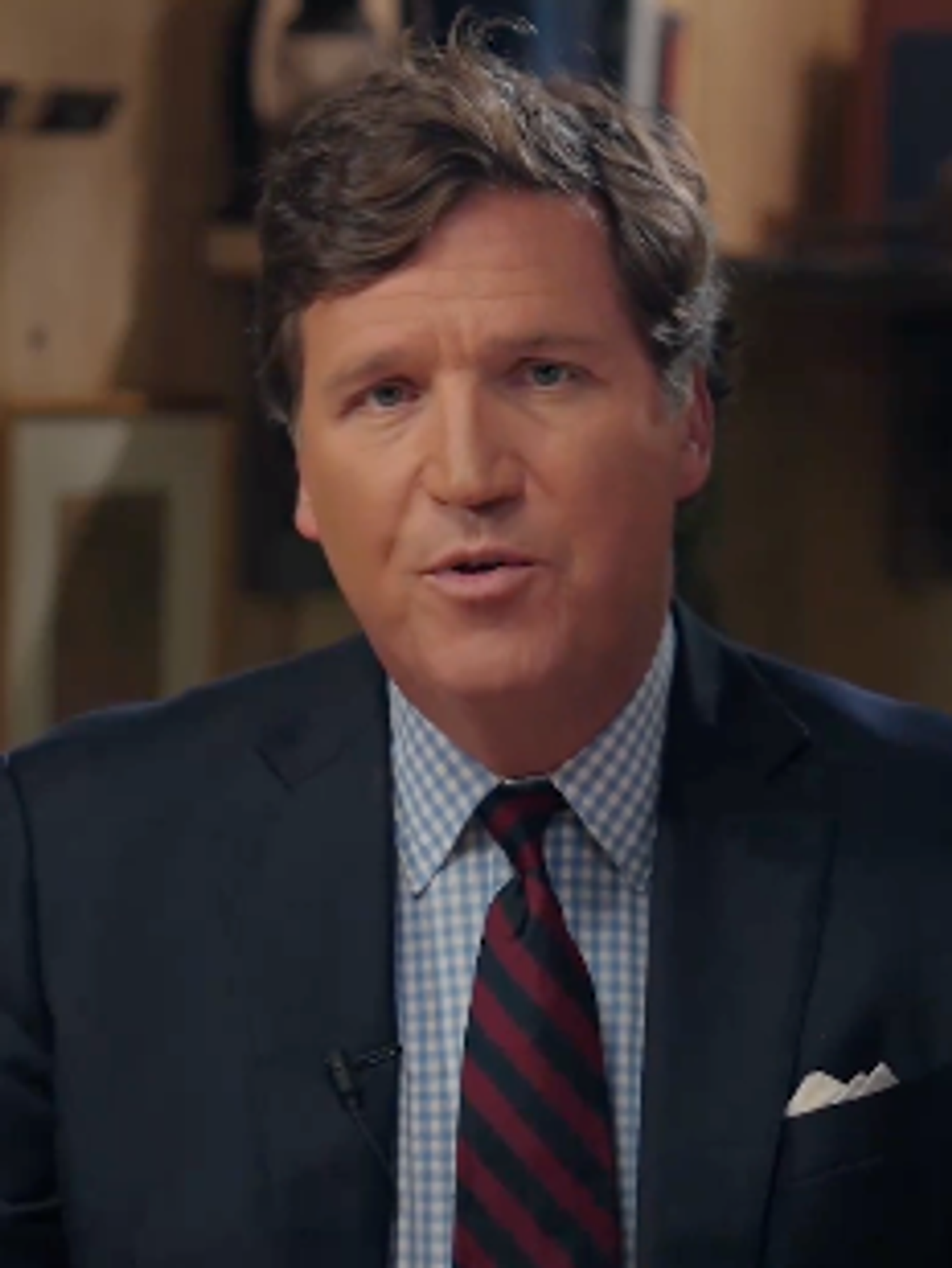 Tucker Carlson launches new Twitter show – then instantly threatens to leave