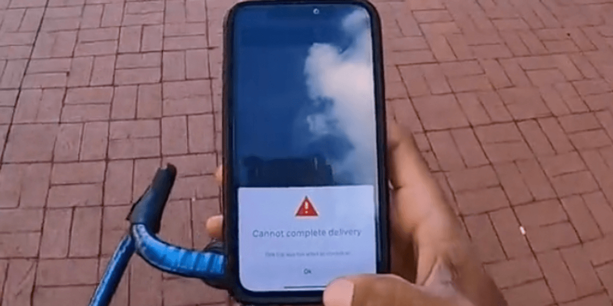 Food delivery driver baffled after being slammed for doing his job 'too ...