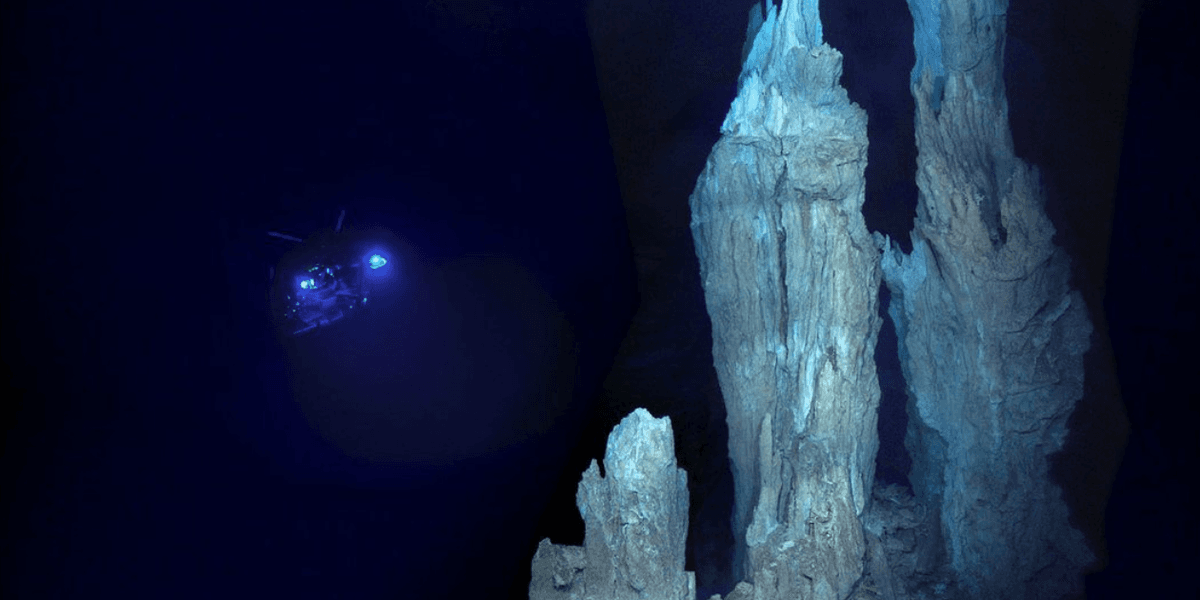 'Lost City' deep in the Atlantic is like nothing else we've ever seen on Earth