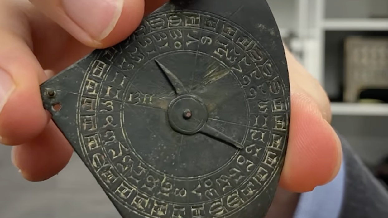 Discovery of 'early computer' raises "tantalising possibilities,' say experts