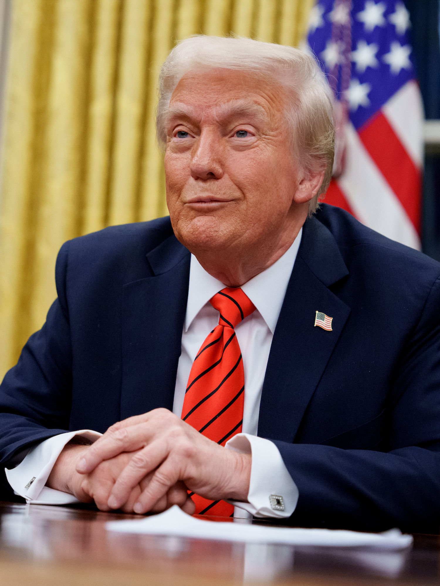 Donald Trump vows to 'back plastic straws' - and everyone's saying the same thing