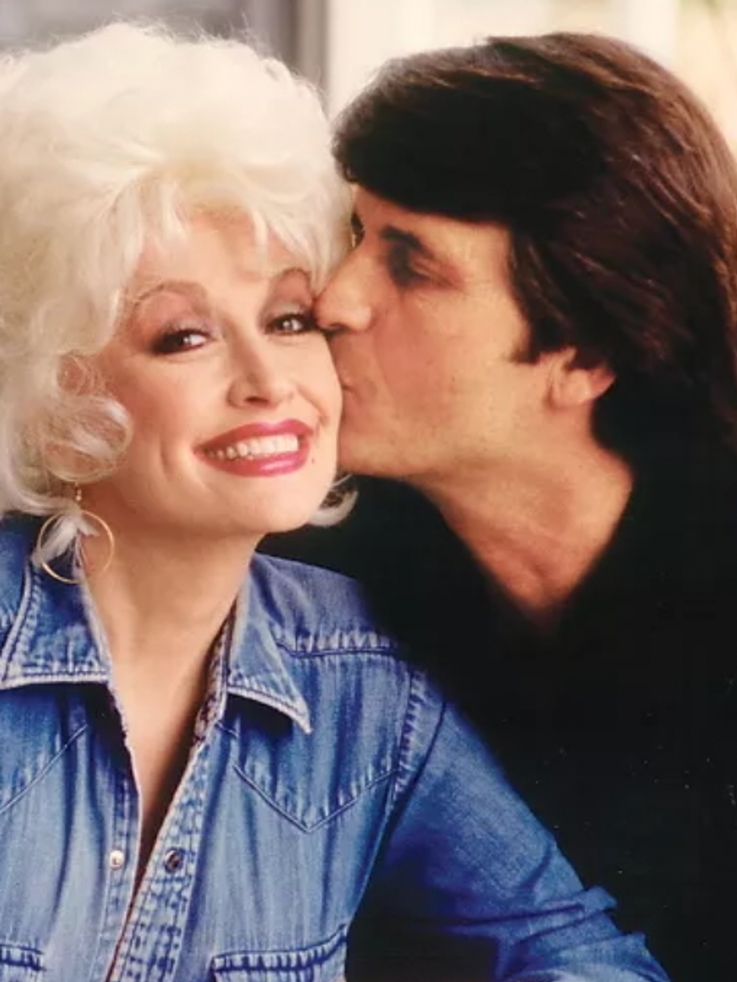 Dolly Parton pays emotional tribute to husband Carl Dean following his death at 82