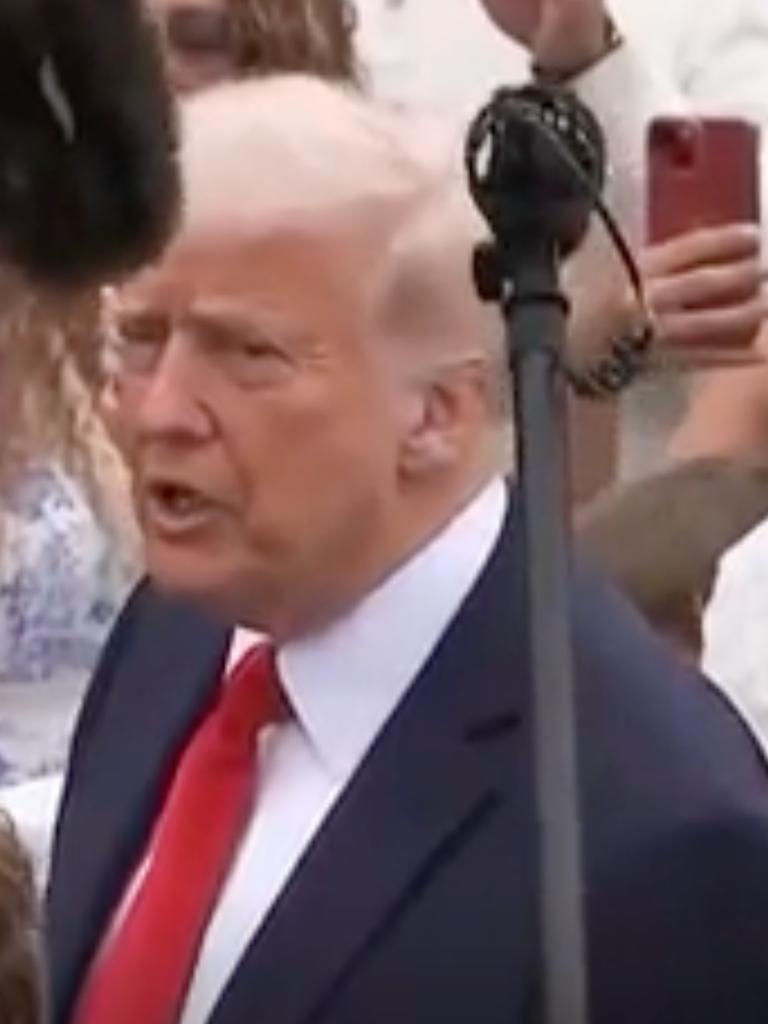 Trump claims he's 'bringing religion back to America'