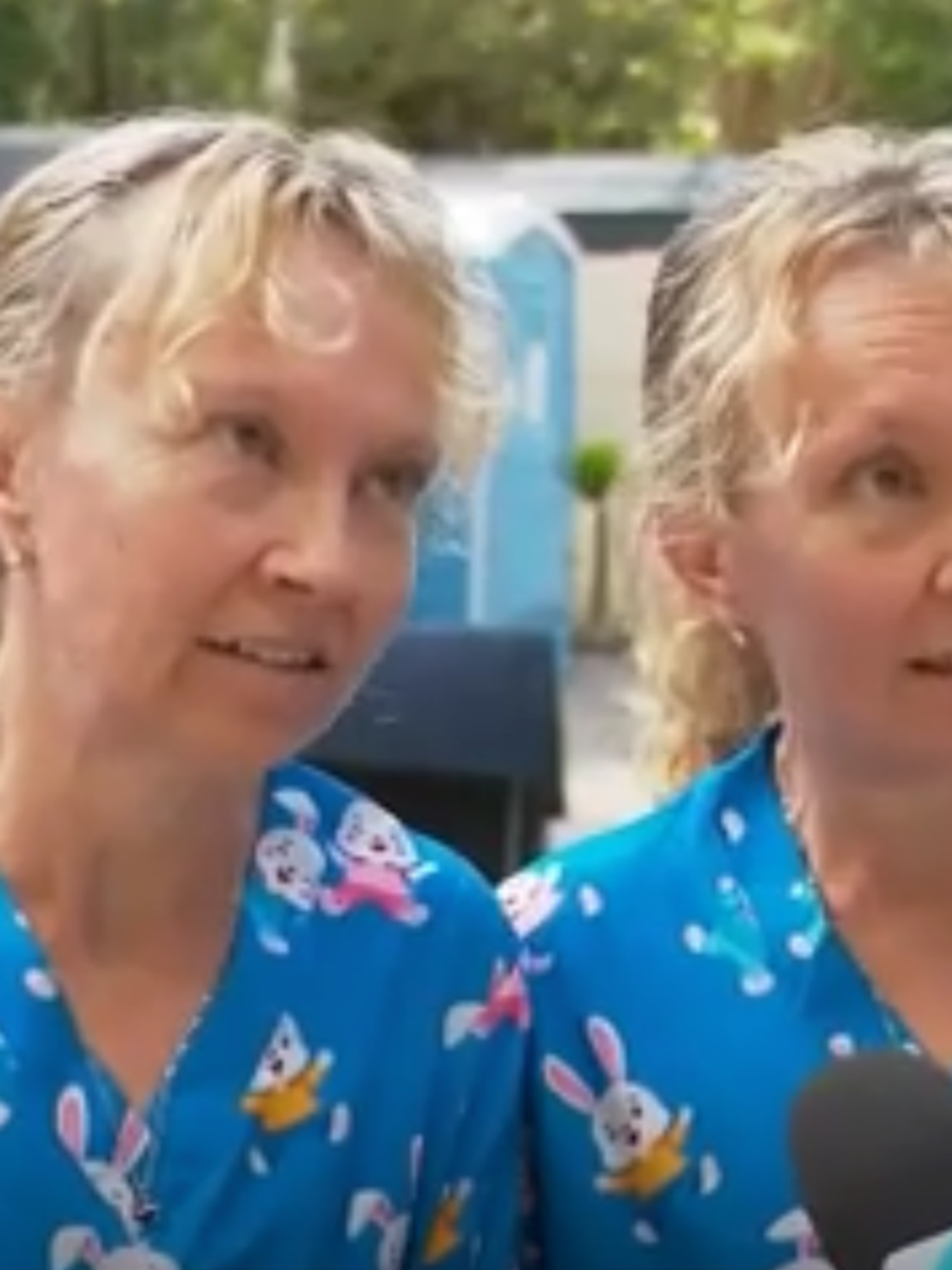 Australian twins go viral after gunman incident - but not for what you'd expect