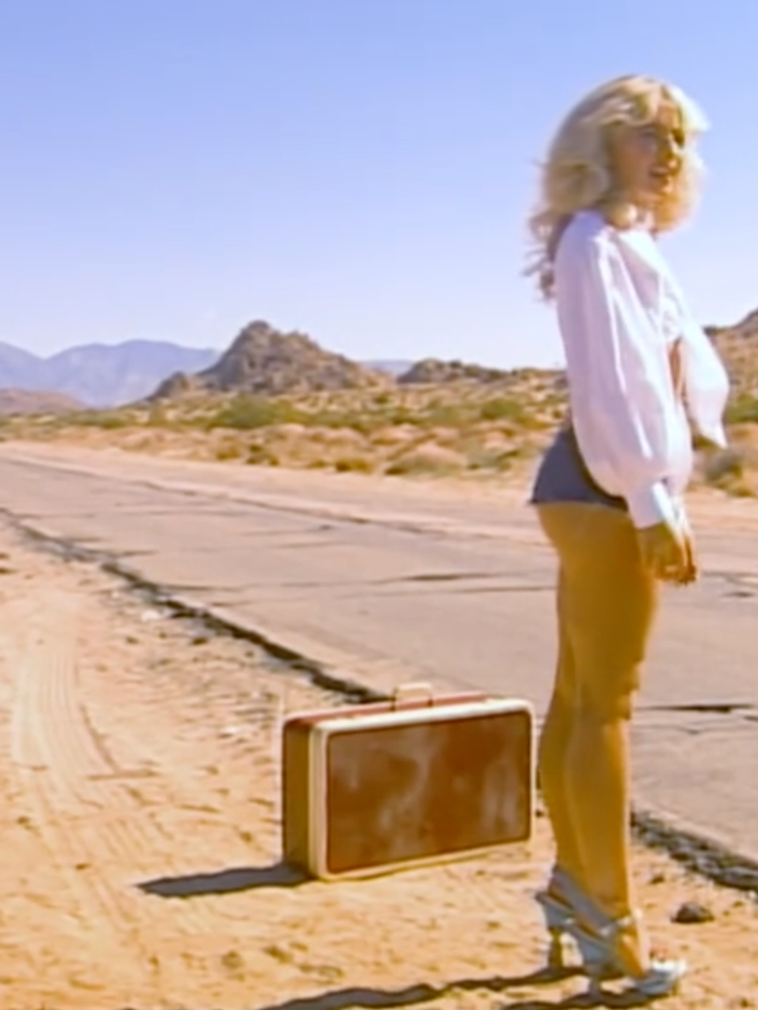 Is Sabrina Carpenter releasing new music? Fans reckon new teaser is for 'song of the summer'