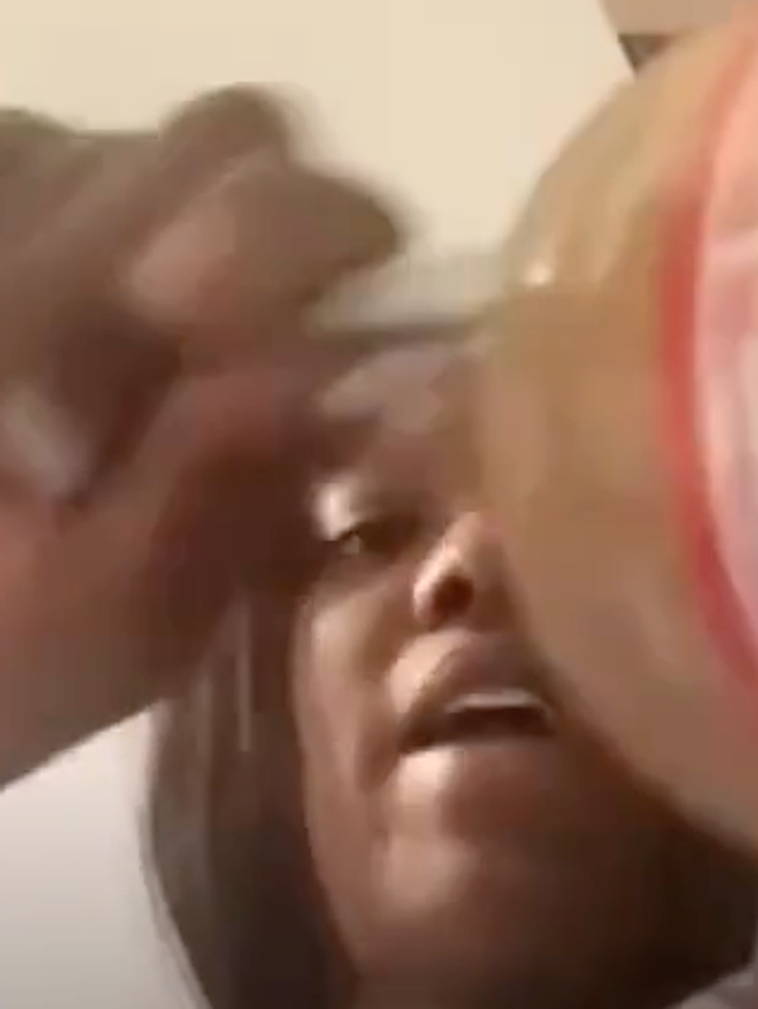 Woman kicked out of court for making a sandwich in her bathrobe
