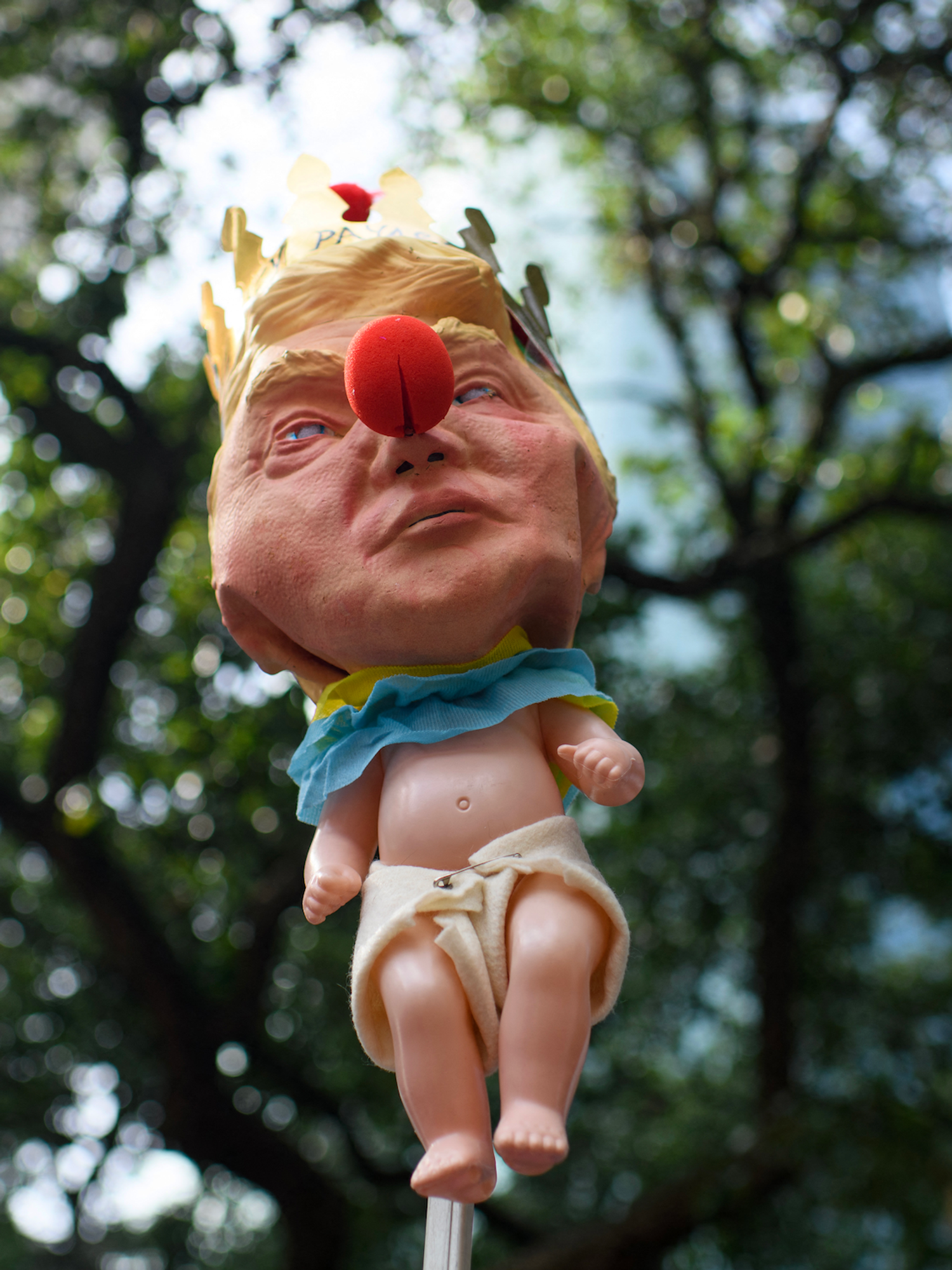 What does 'No Kings' protest mean? The recent mass demonstrations in the US explained